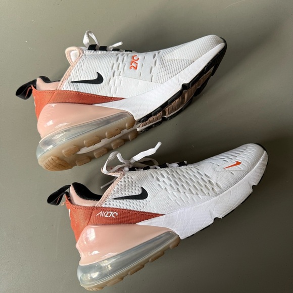 Nike Air Max 270 - Picture 1 of 7